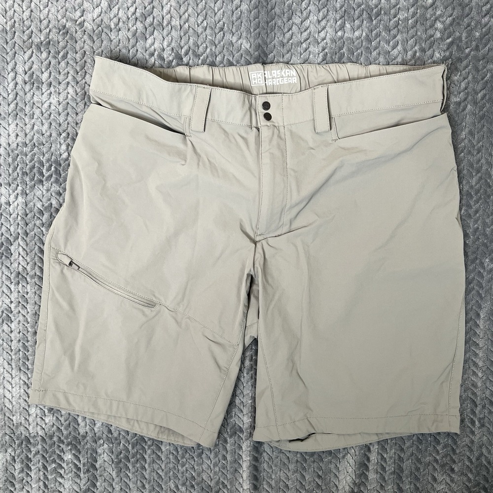 Alaskan Hardgear Nylon Shorts Mens 40 Gray 10" Outdoor Hiking Duluth Trading
